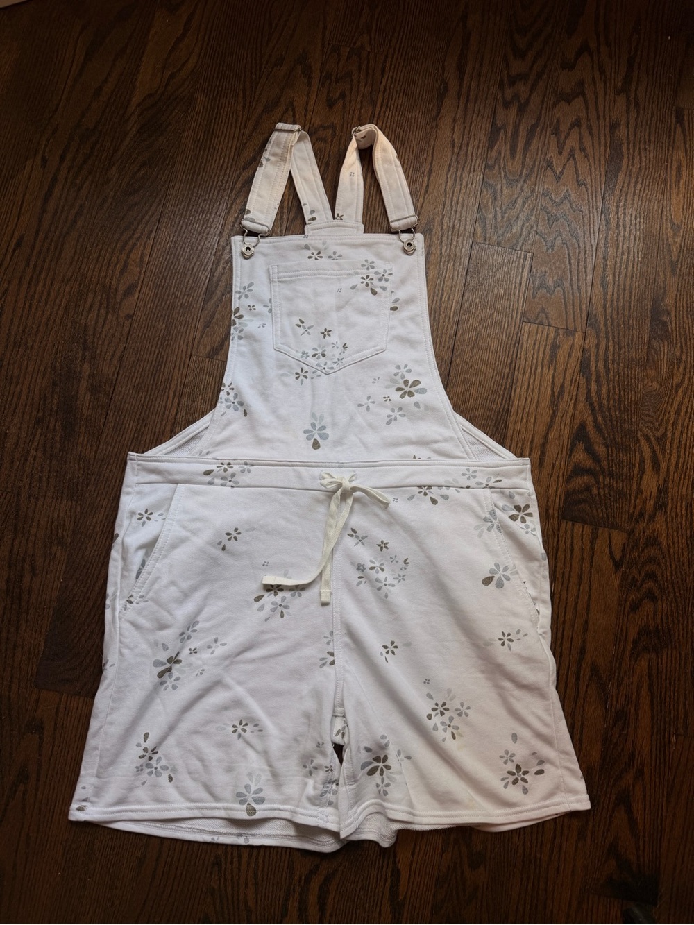 Jordache dungaree White Floral Short Overalls blue flowers Size XL